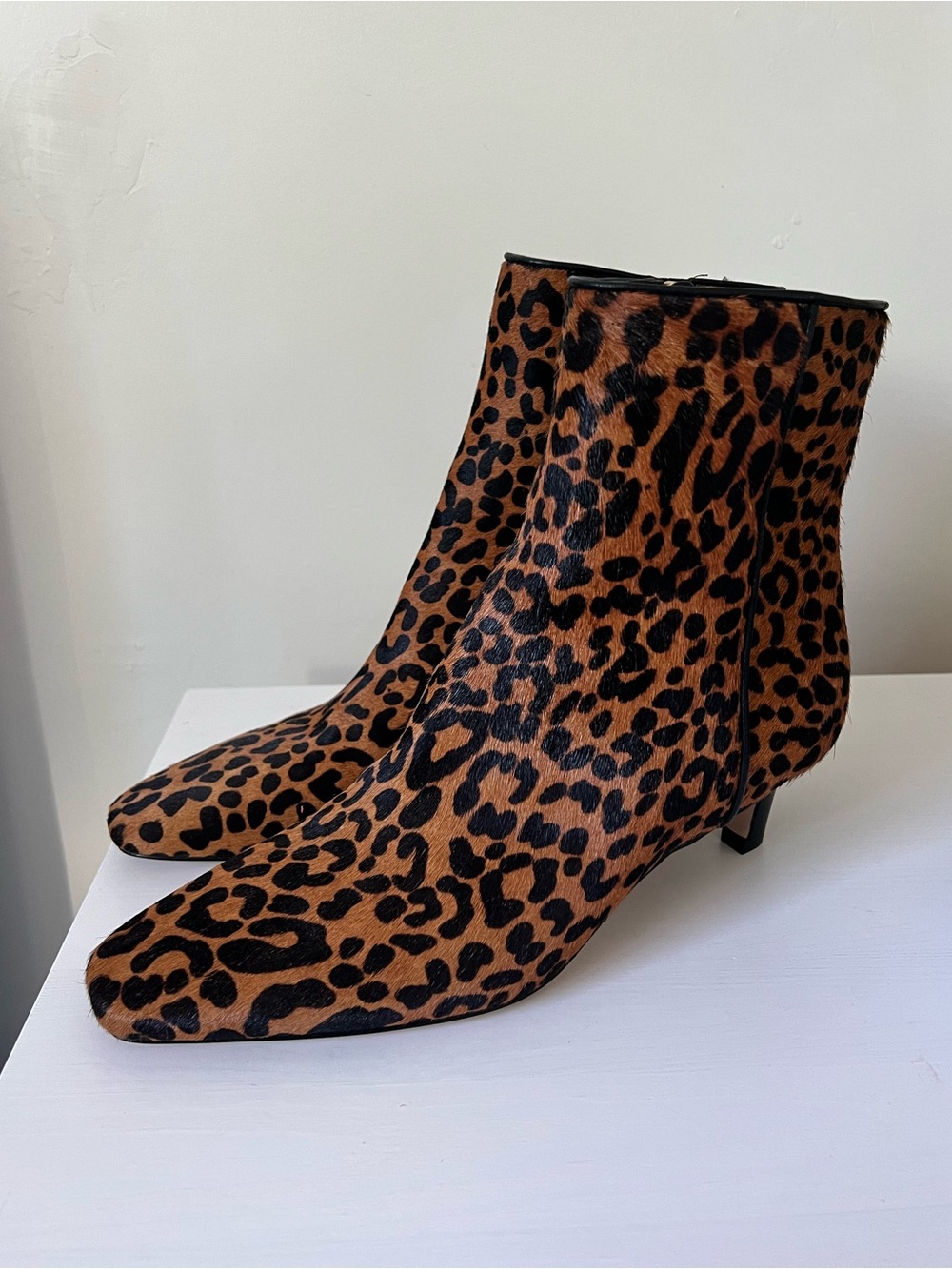 Nordstrom Fur Cow Hair and Leather cheetah print heeled ankle boots 7.5